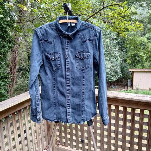 Divided H&M Black Denim Black Snap Fitted Western Shirt/Chore-Jacket Sz M - Picture 2 of 14
